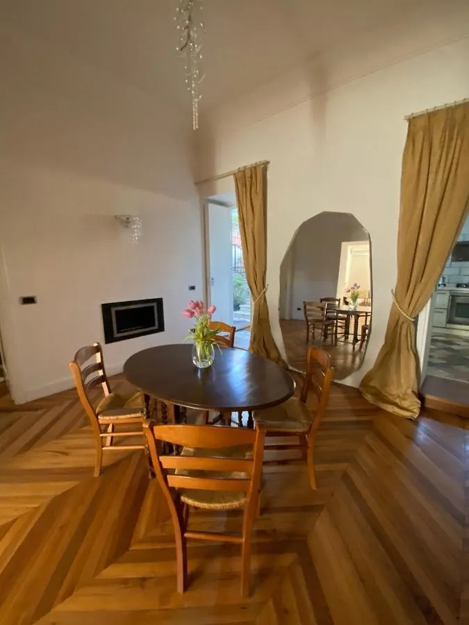 나폴리 Residenzagemito Private Pool Sleeps 6 아파트 이탈리아